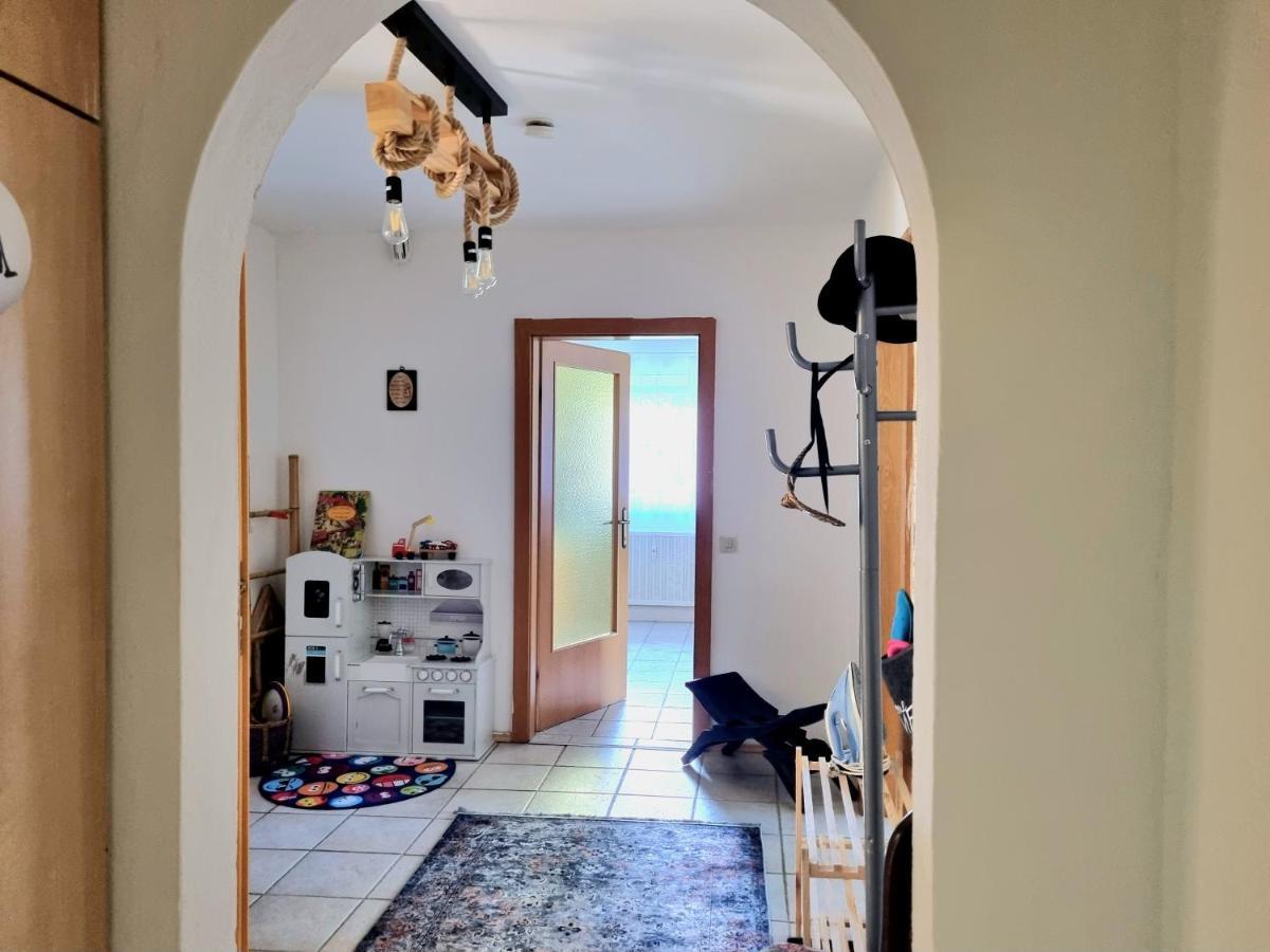 Lovely Spacious Apartment-80M2-Old Style-Tourist Area Rauth ภายนอก รูปภาพ
