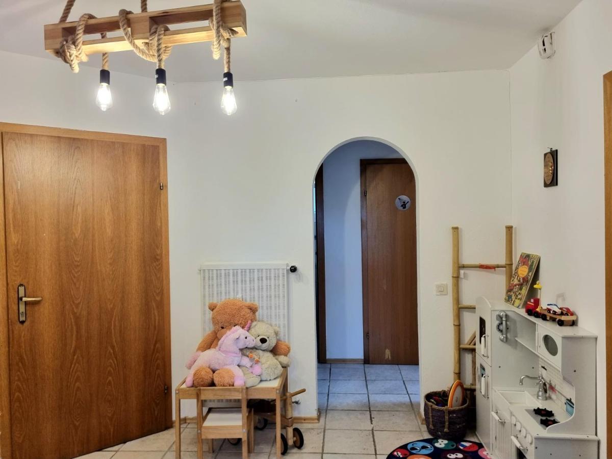 Lovely Spacious Apartment-80M2-Old Style-Tourist Area Rauth ภายนอก รูปภาพ